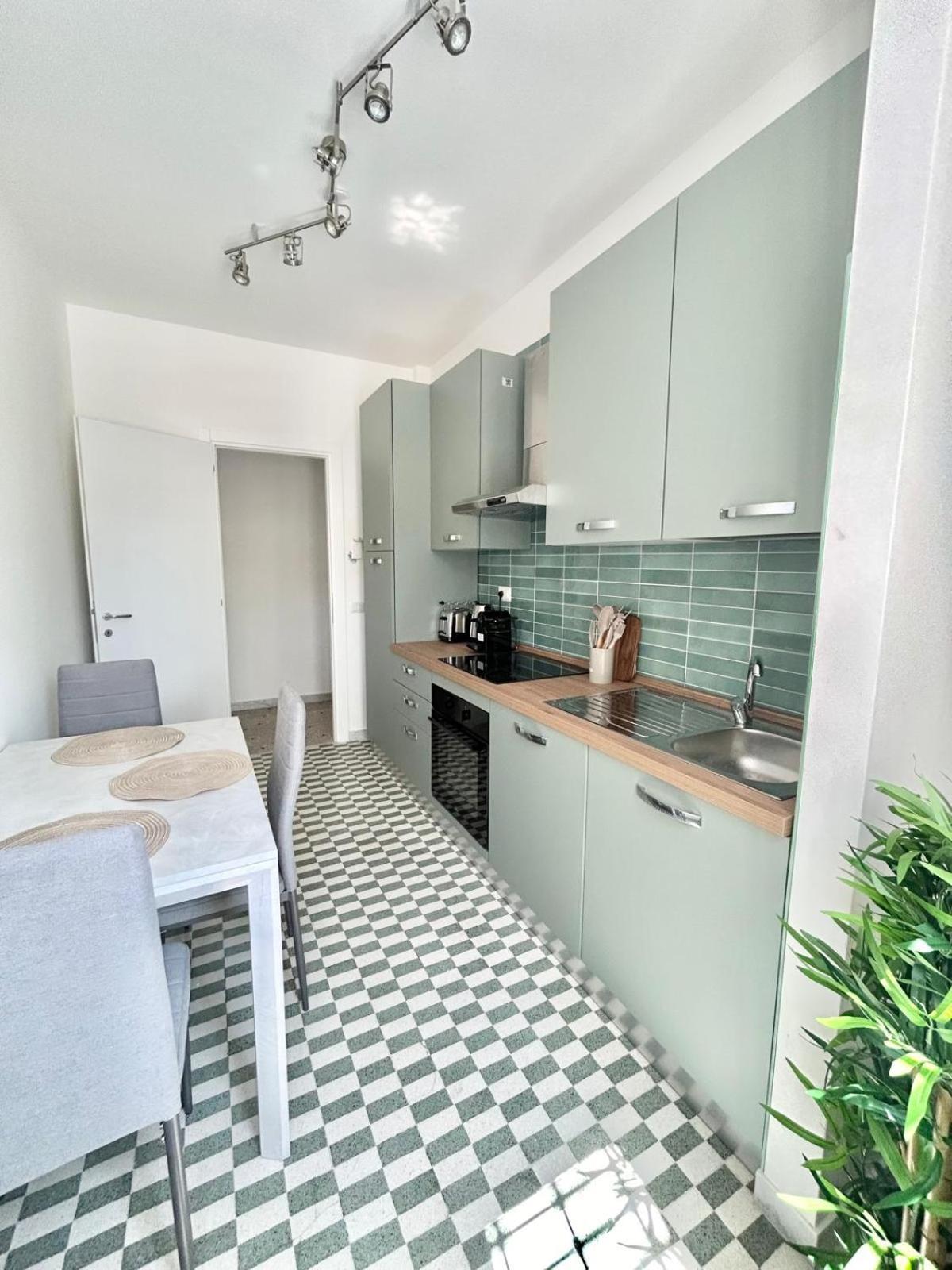 Cipro Roma Stay By 101Flats Bagian luar foto