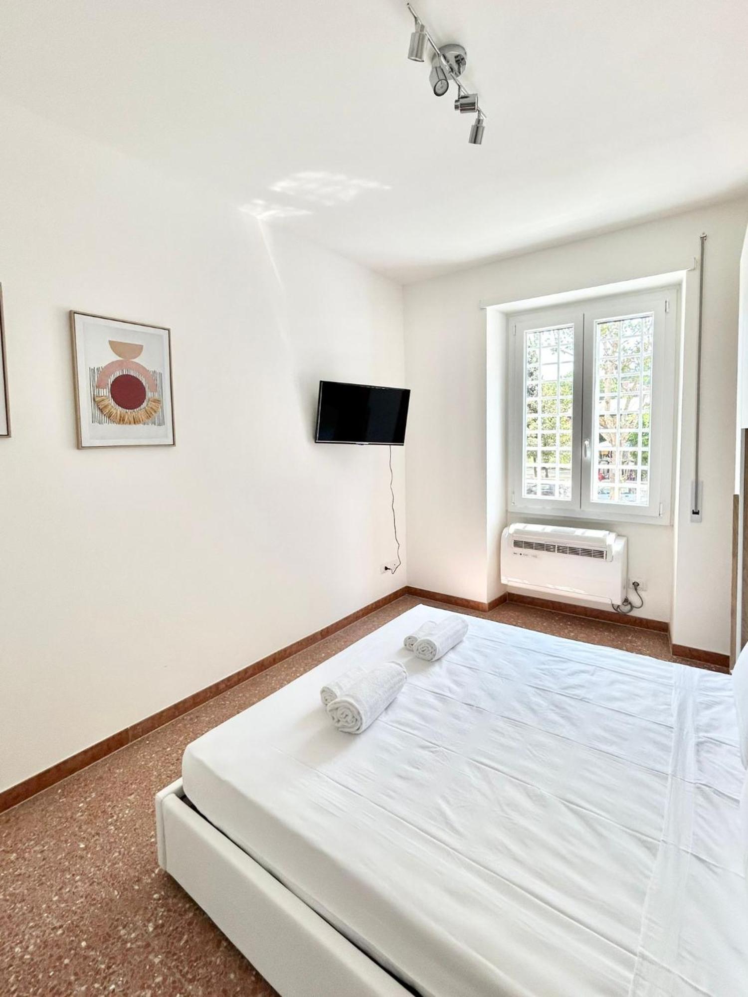 Cipro Roma Stay By 101Flats Bagian luar foto